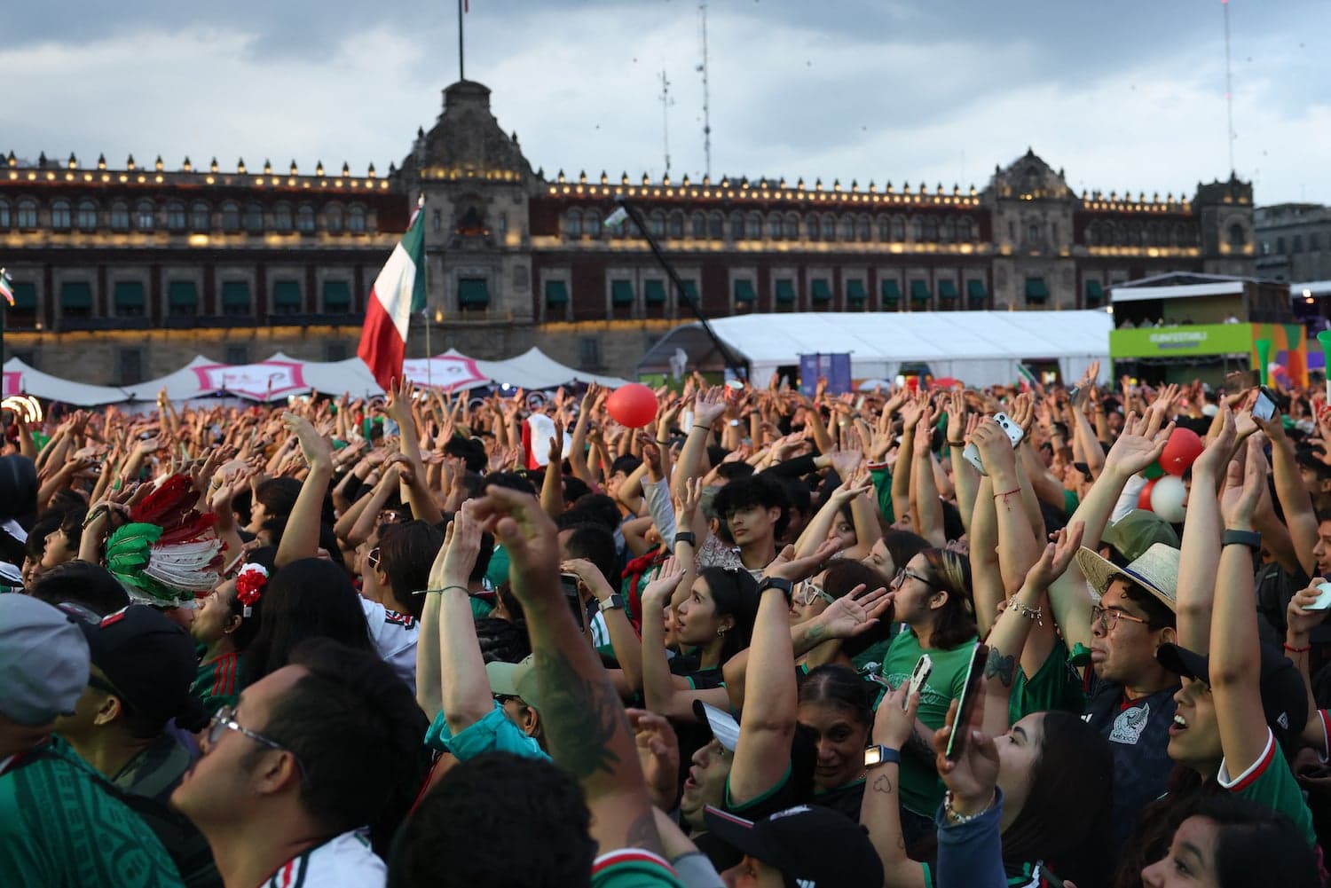Mexico Reflects on the Collective Joy of Hosting the World Cup