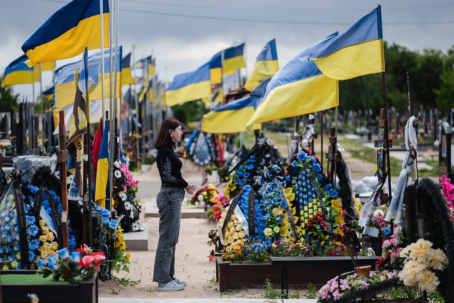 Ukrainian War Widows Seek Compensation for Their Losses