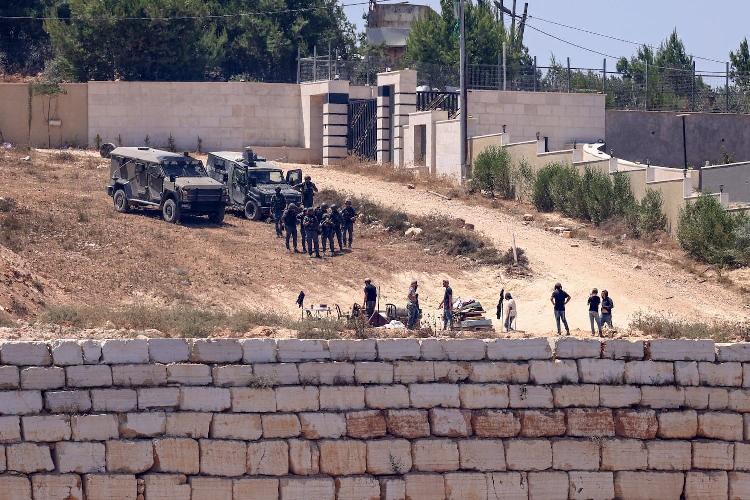 Clashes Erupt Between Israeli Forces and Settlers in the West Bank