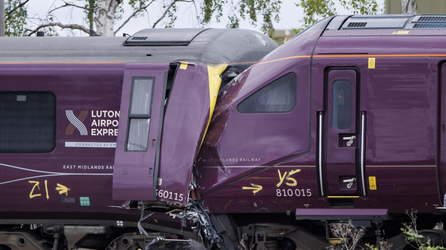 Ticket Inspector Acknowledged for Heroic Actions During Train Collision