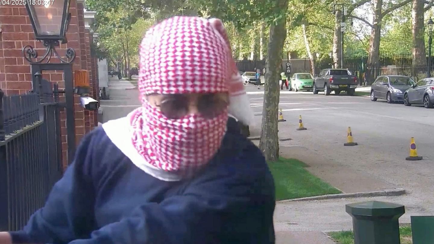 Small boat migrant guilty of attempting knife attack on Israeli embassy