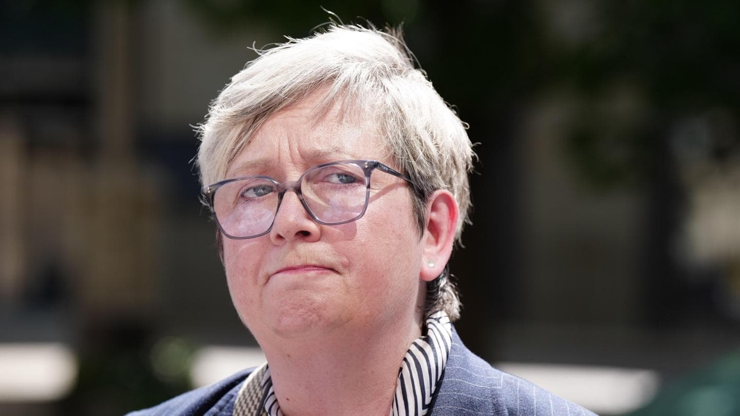 Former MP criticizes Sturgeon for lack of inquiry into SNP financial issues