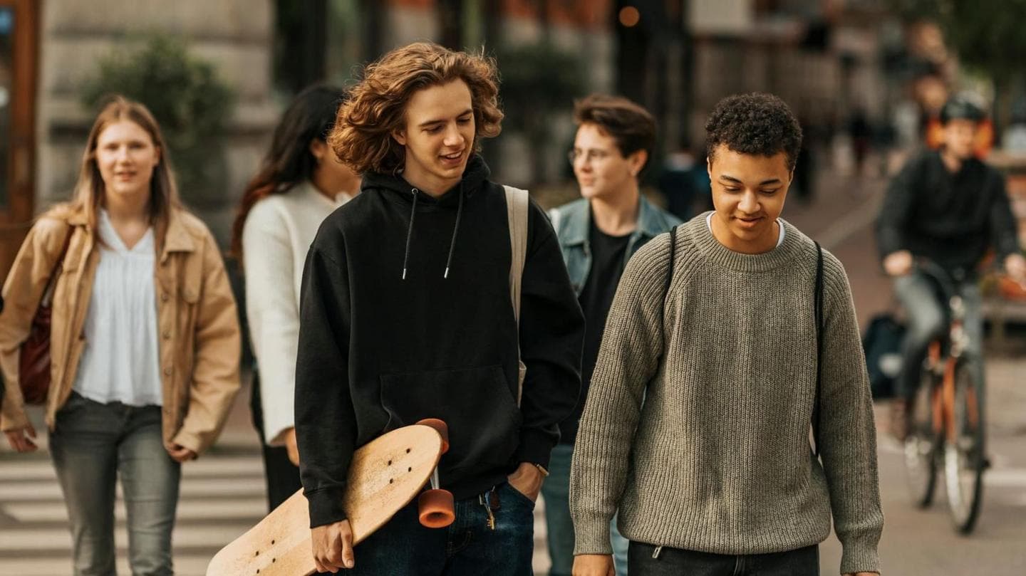 Amazon UK Chief Urges Against Blaming Youth Unemployment on Young People