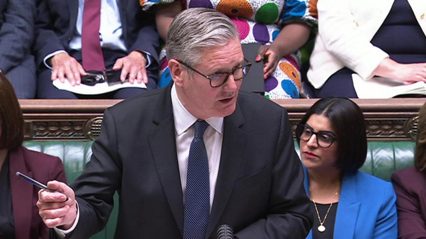 Prime Minister Accuses Farage of Exploiting Nowak Case Amid Policing Debate