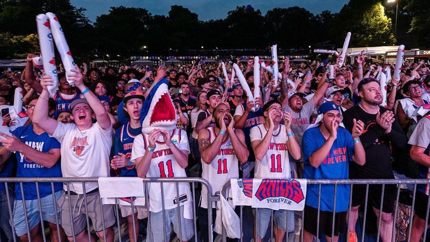 New Yorkers Anticipate Knicks' Potential NBA Championship Victory