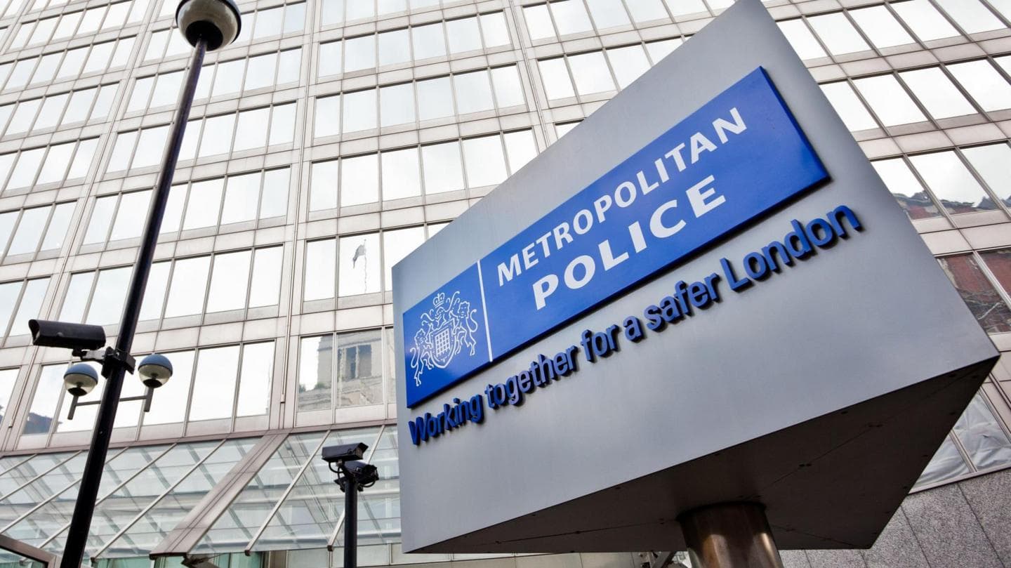 Greek National Accused of Aiding Iranian Spies Targeting UK Journalist