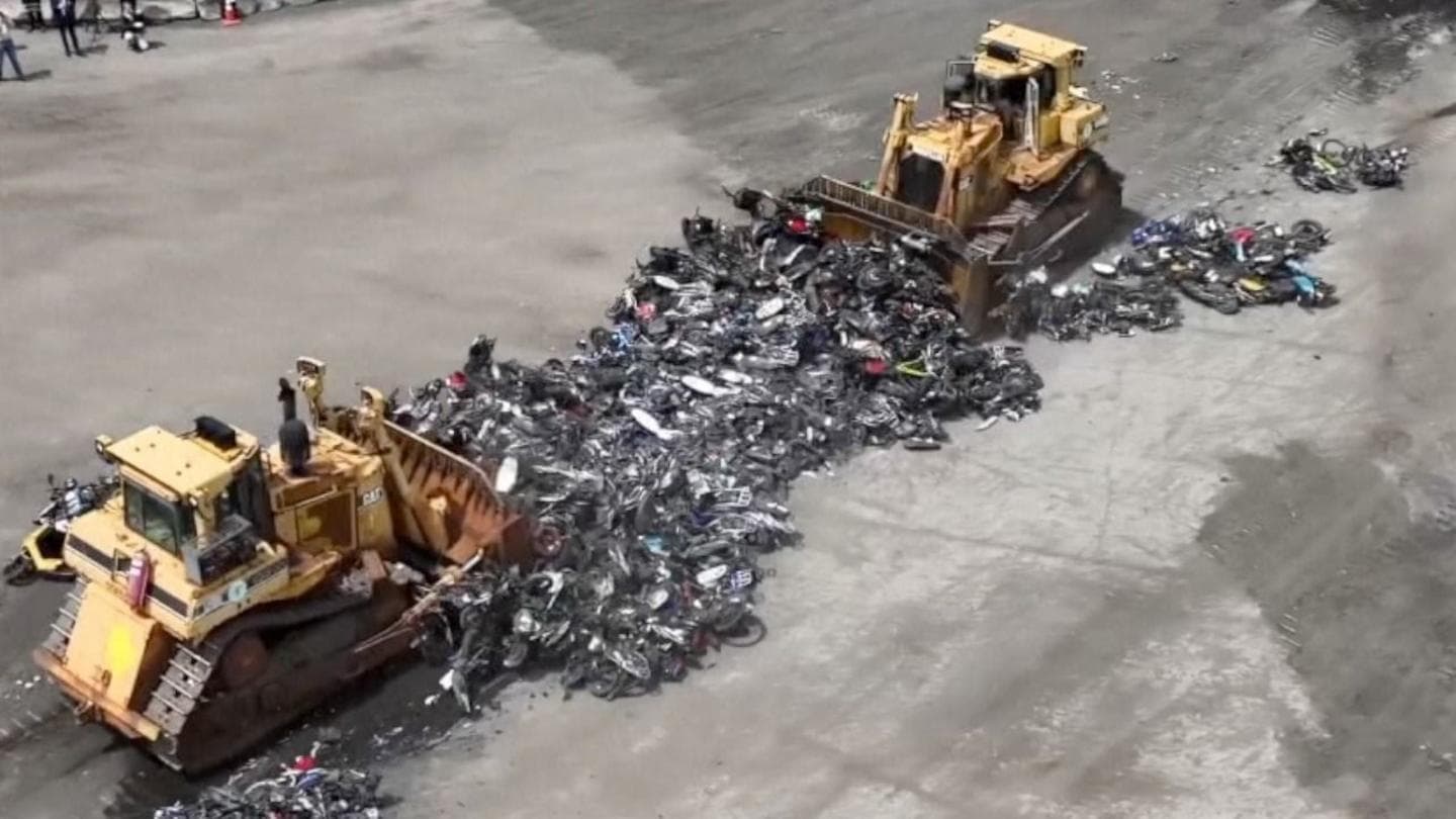 New York City Dismantles Hundreds of Illegal Motorbikes in Crime Initiative