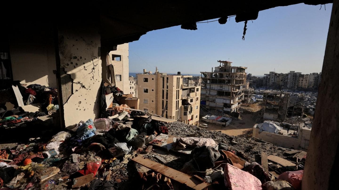 Israeli Airstrikes in Gaza City Result in 11 Fatalities, According to Medics