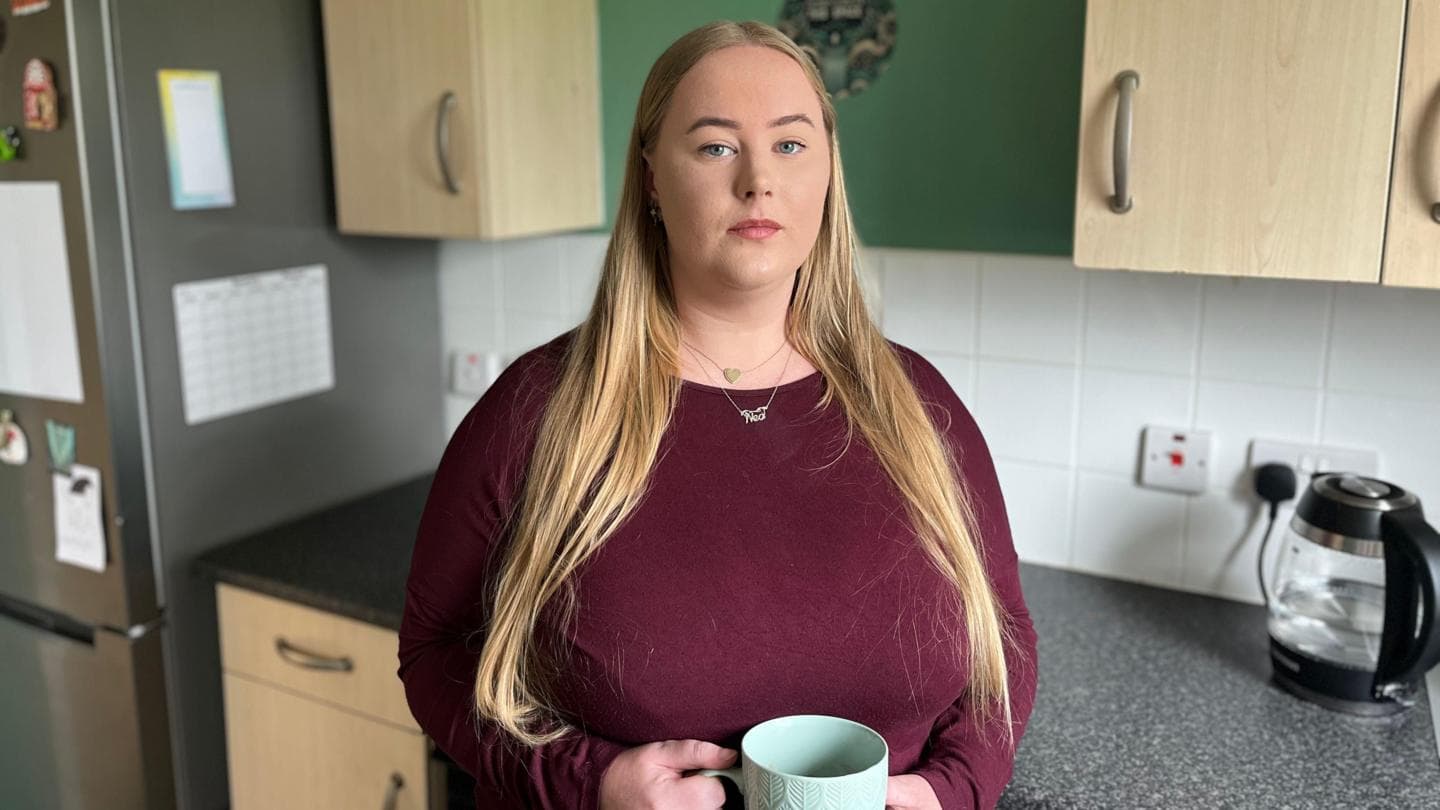 Survivor of Childhood Sexual Assault Advocates for Public Sex Offender Registry