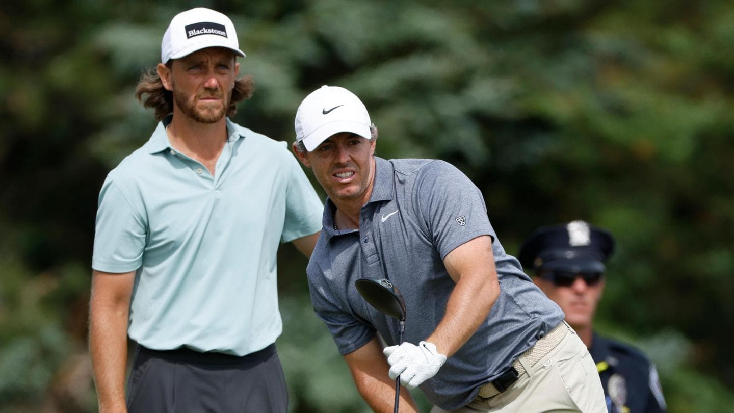 Wyndham Clark Leads US Open by Four Shots as Wind Affects McIlroy and Scheffler