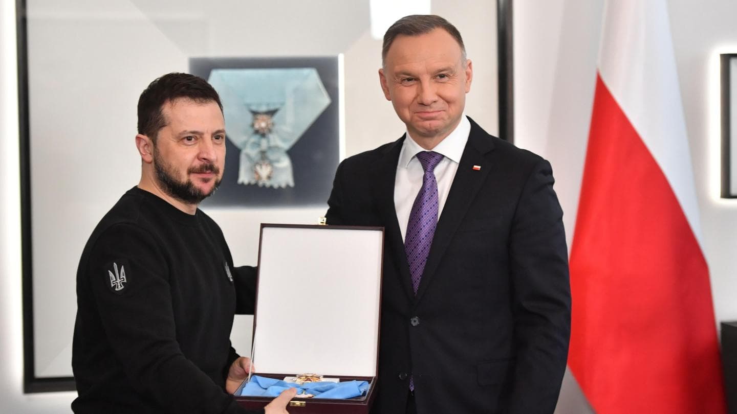 Zelensky Returns Prestigious Polish Award Following Its Revocation