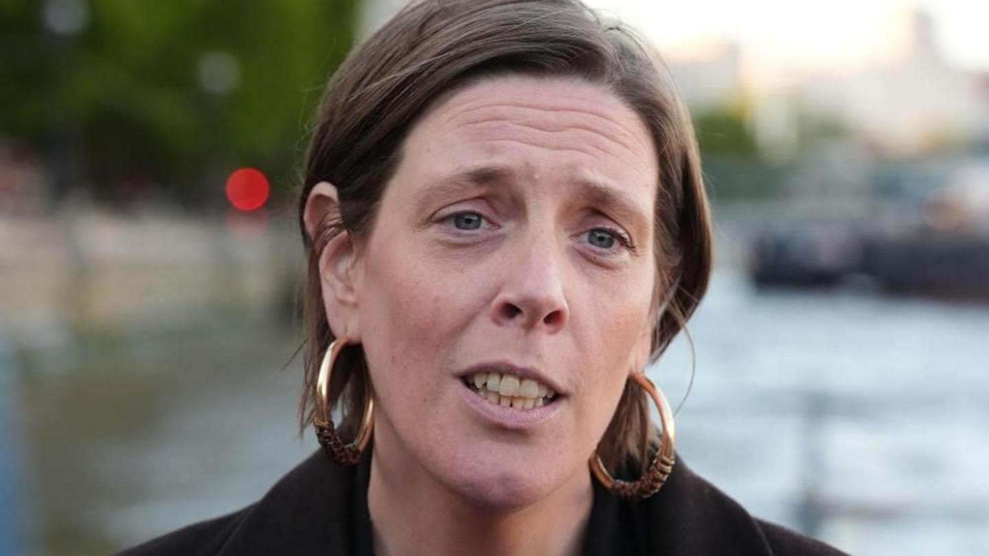 Jess Phillips Resigns as Safeguarding Minister Amid Leadership Discontent