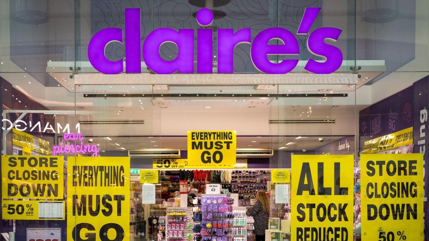 Claire's closes 154 stores with loss of 1,300 jobs