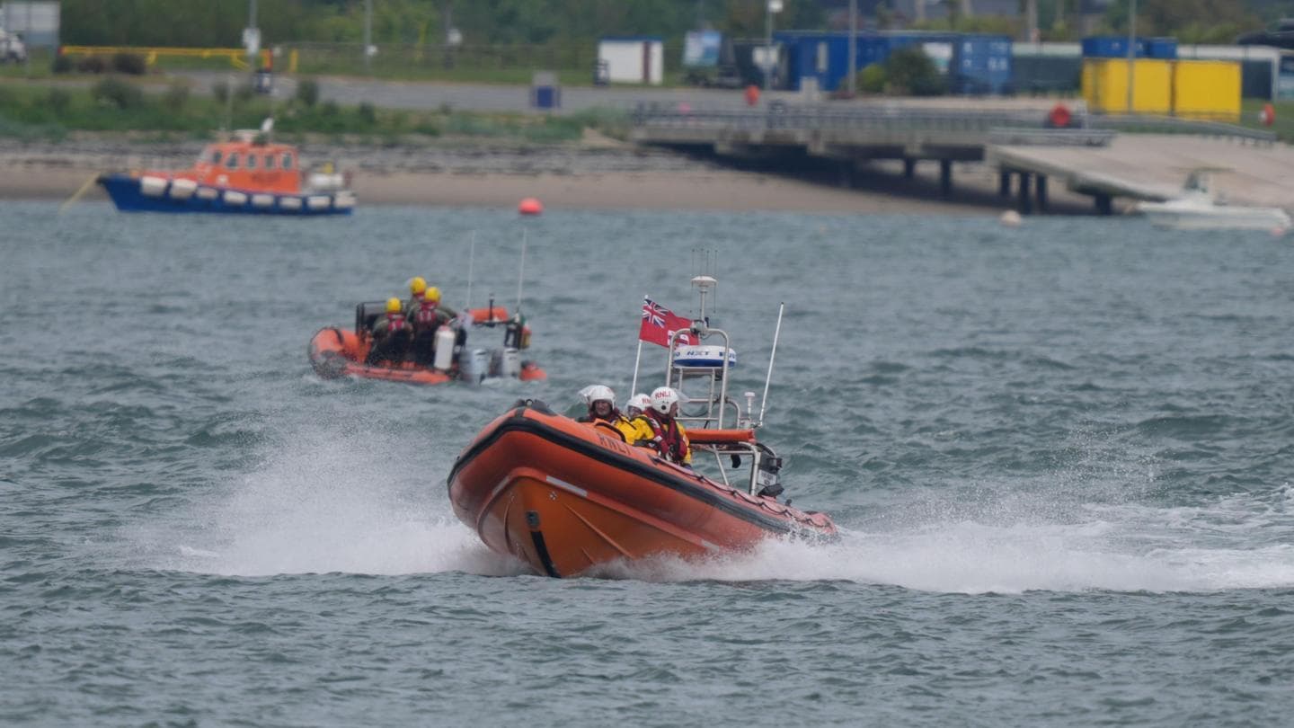 Search Underway for Missing Person After Fishing Boat Sinks