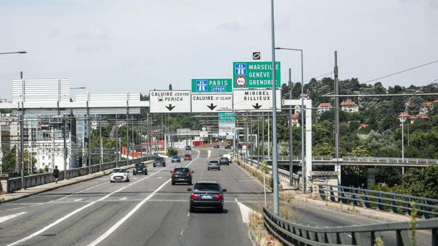 France's ghost car scandal that allowed one million illegal vehicles onto the roads
