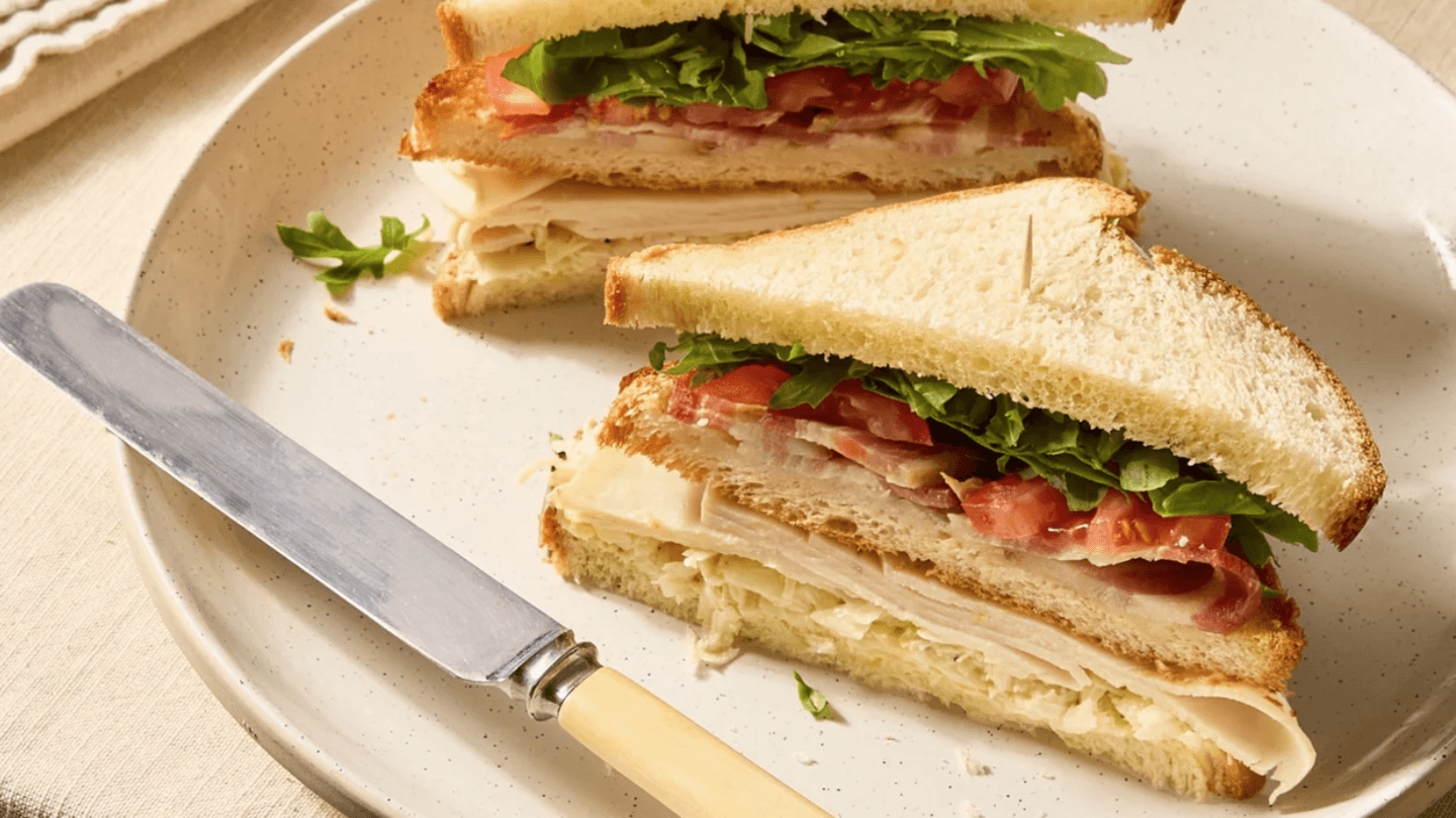 High-salt sandwich contains more sodium than nearly five cheeseburgers