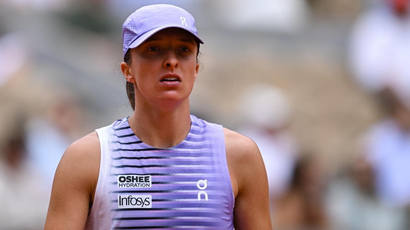 Marta Kostyuk Defeats Four-Time French Open Champion Iga Swiatek