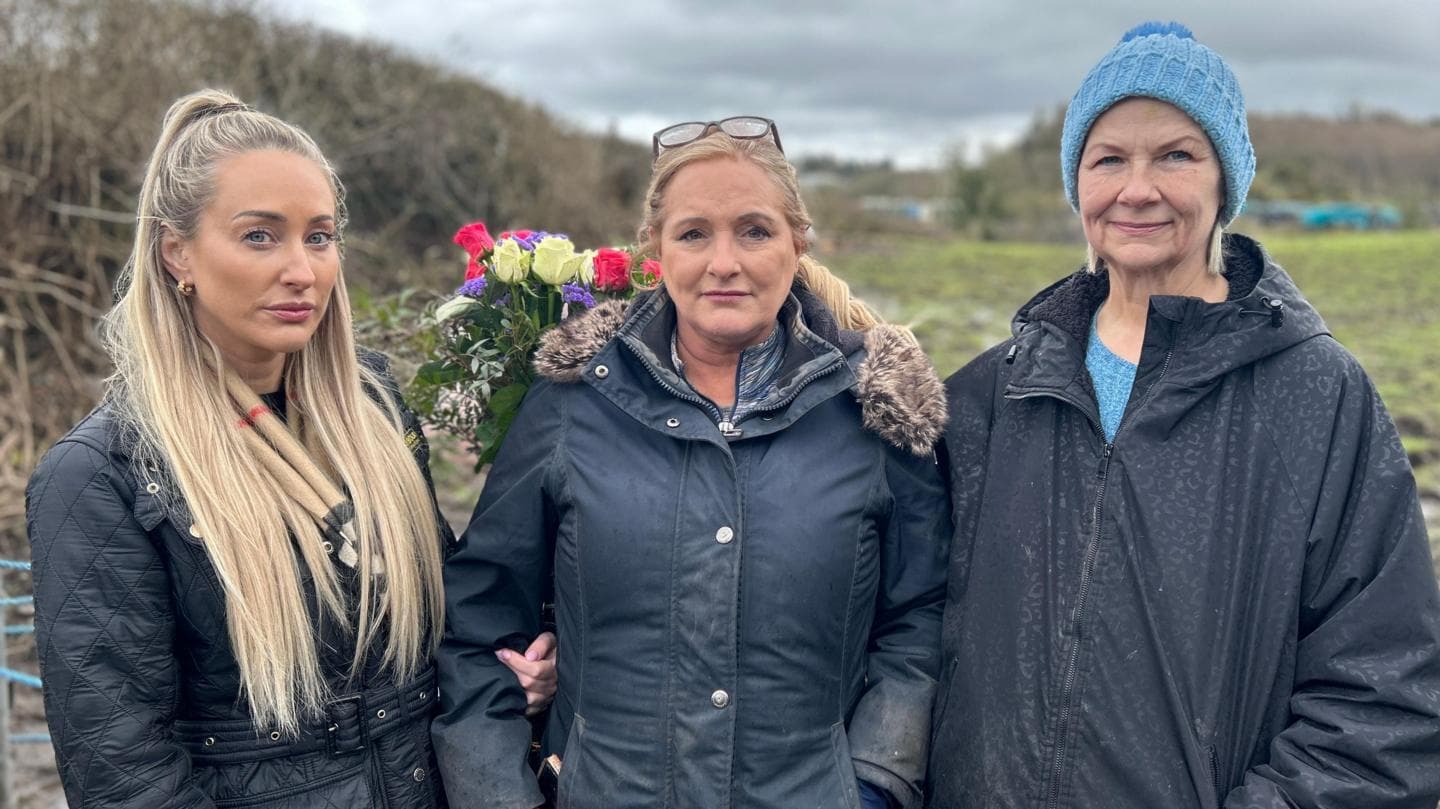 'Traumatic night' for women who found dead and dying horses in field