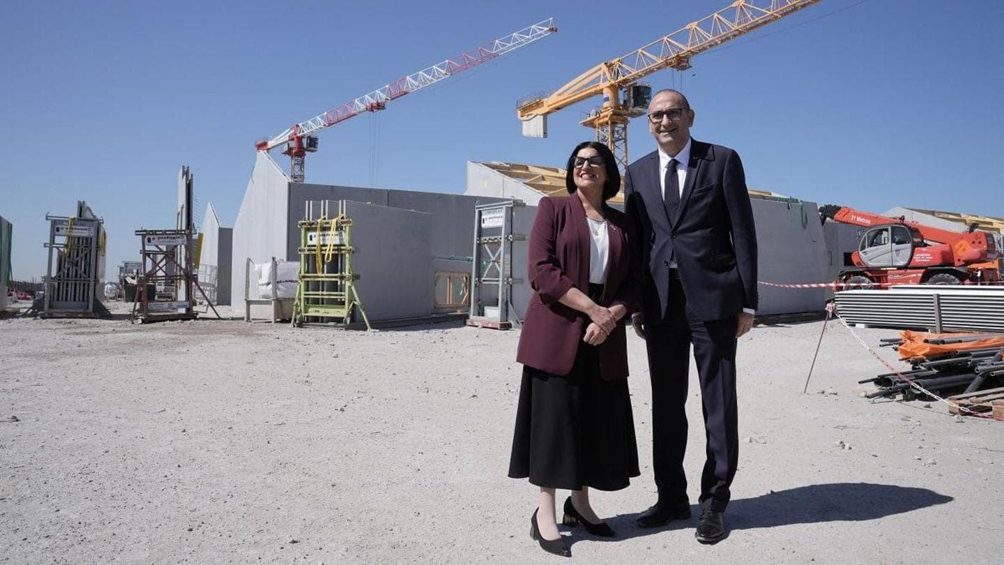 Legal Action Aims to Prevent UK-Supported French Migrant Detention Center