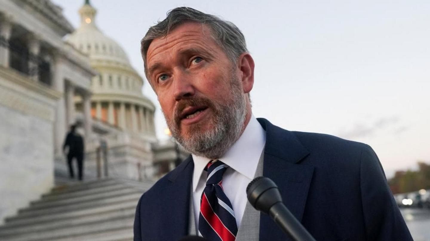 'Men need to be perp-walked' after Epstein files release, US congressman tells BBC