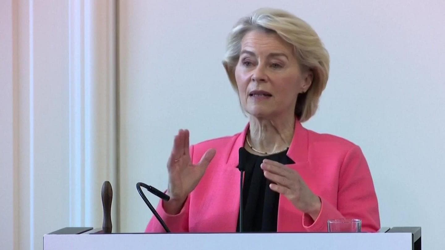 EU's von der Leyen Calls for Delay in Children's Social Media Access