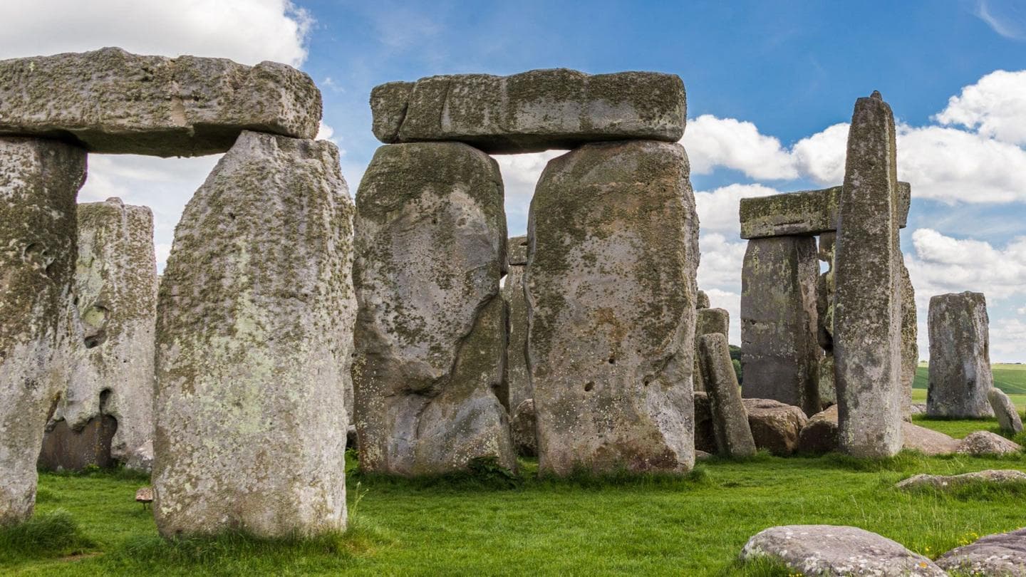 Ancient Structure Similar to Stonehenge Discovered Near Iconic Site