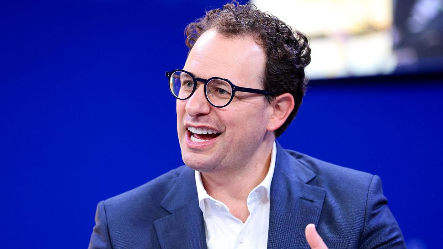 Anthropic, the AI firm behind Claude, plans to go public in the US this year.