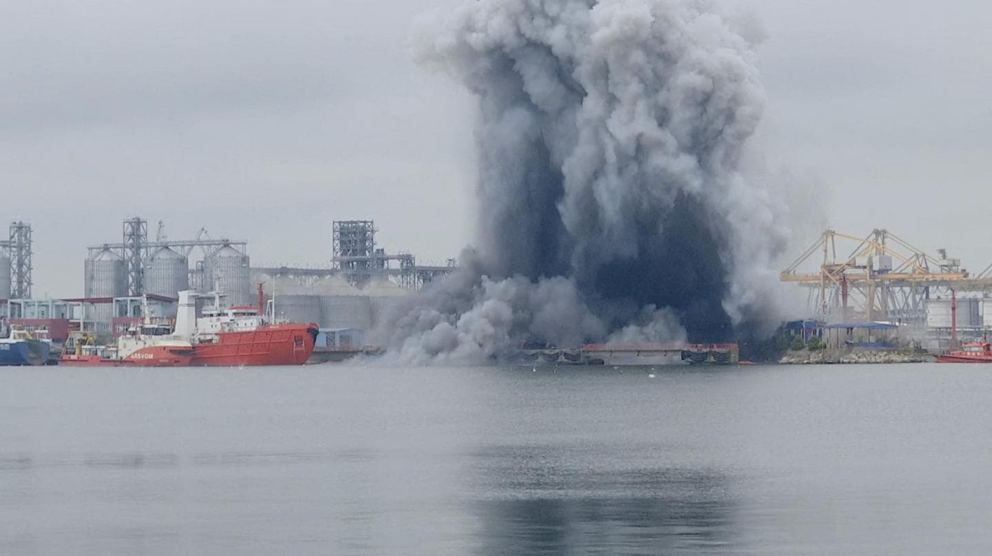 Ukraine strikes cargo ships and admits Romania drone blast as Putin prepares for key speech