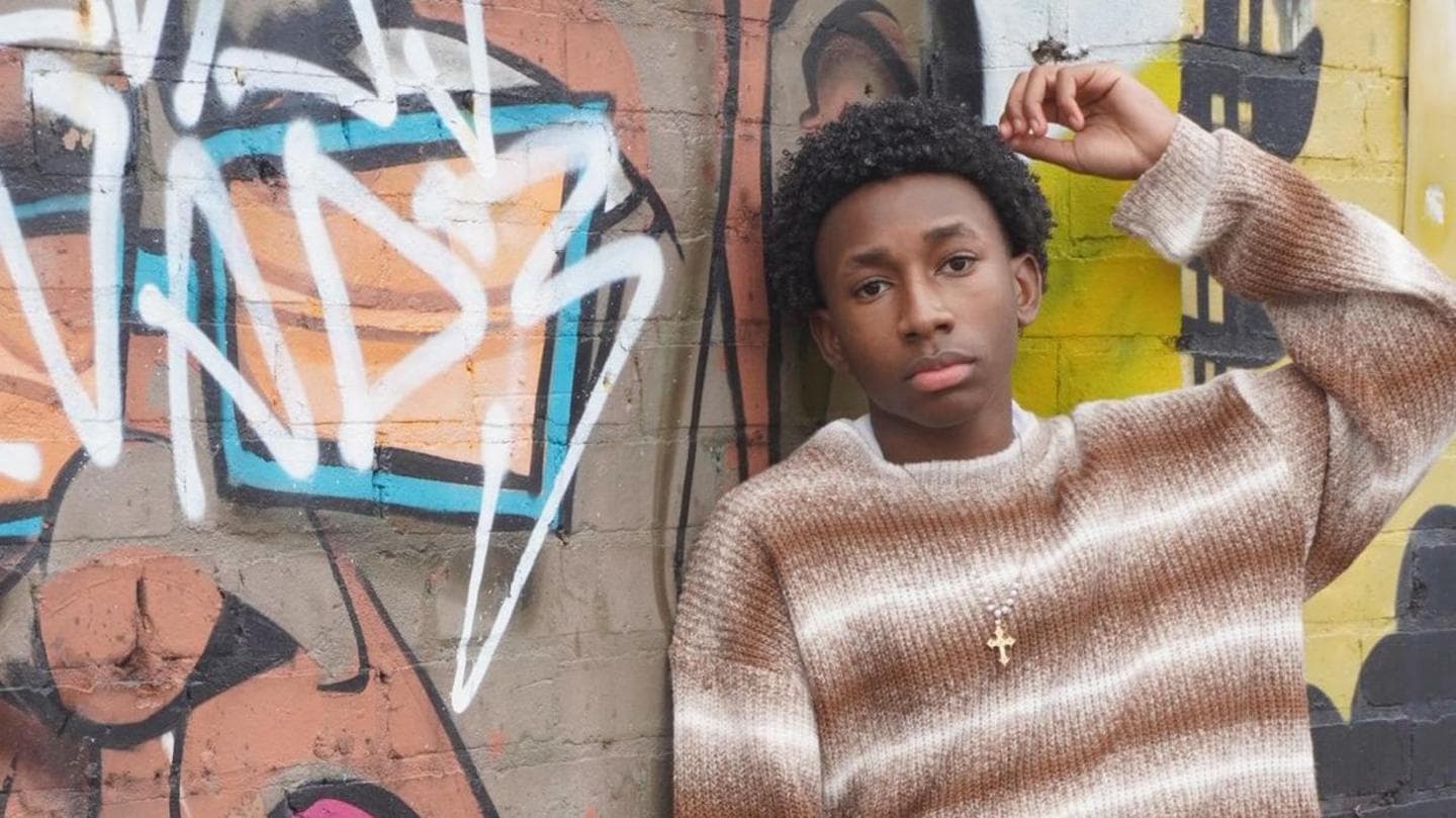 Teens Acknowledge Risks of Social Media While Recognizing Its Opportunities