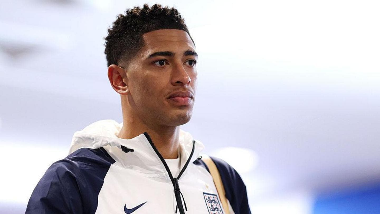 Bellingham Selected as Number 10 in England's World Cup Squad