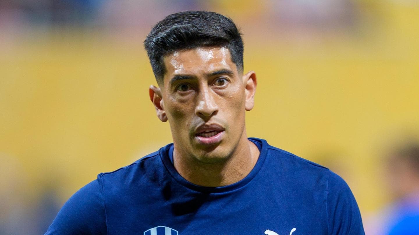 Zaragoza keeper banned for 13 games for punching rival