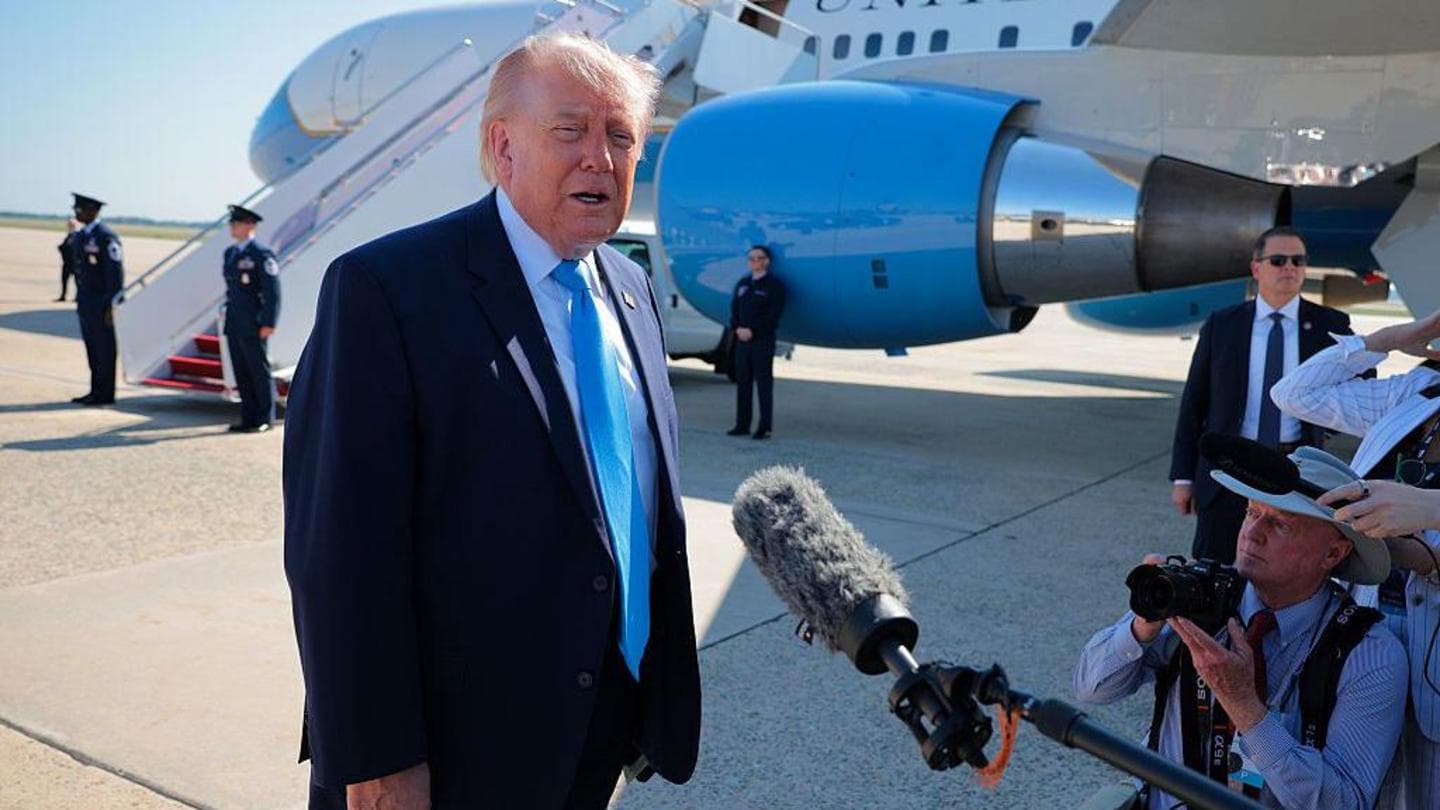 Trump suggests dialogue with Taiwan's leader, breaking diplomatic norms