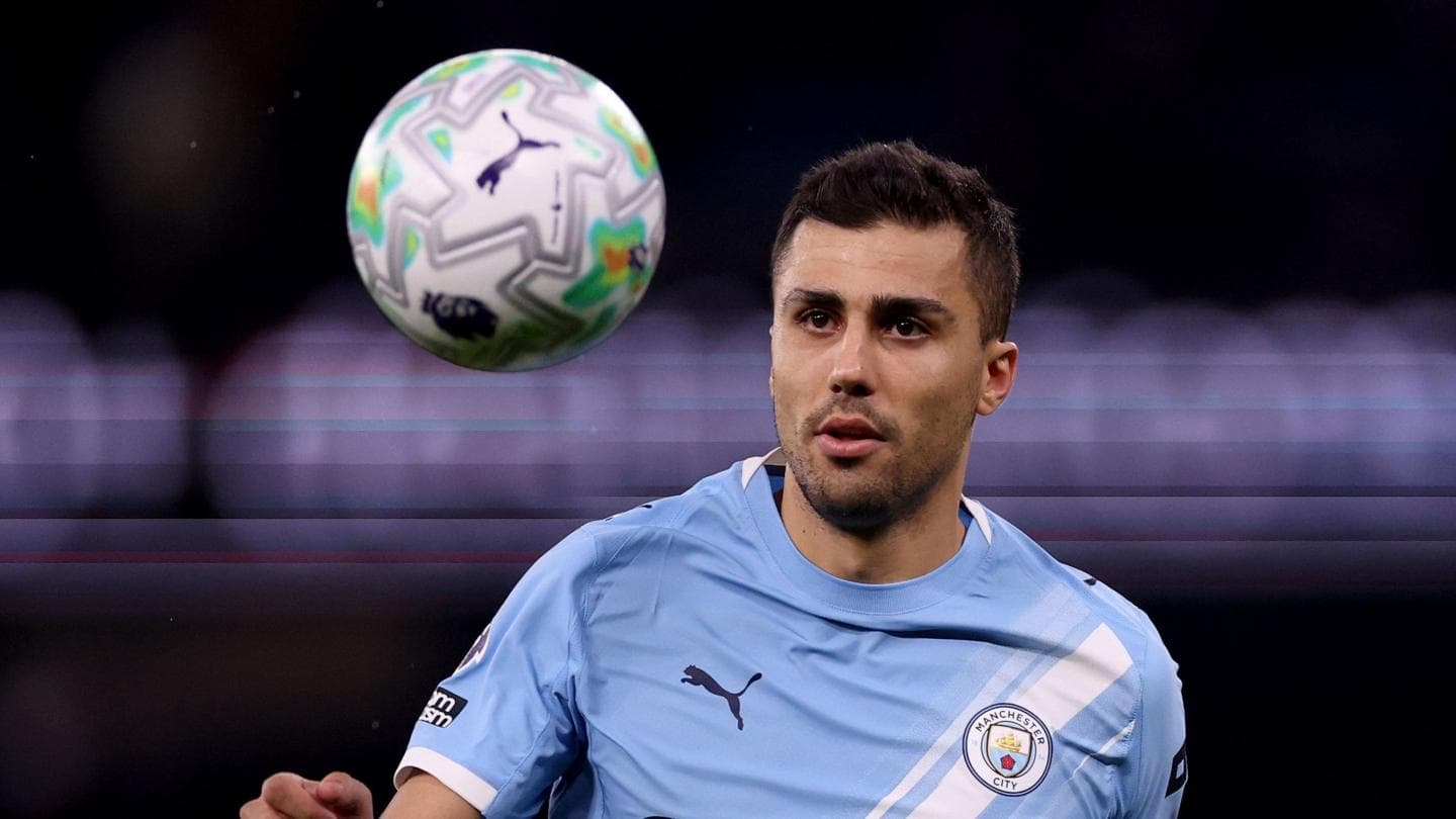 Man City's Rodri fined £80,000 for ref comments