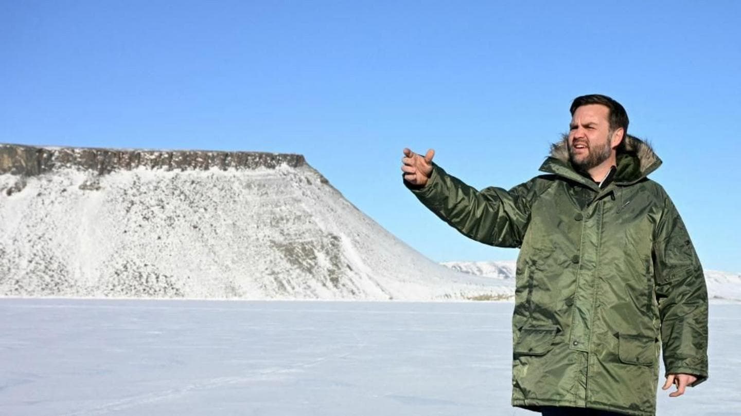 US Engages in Discreet Negotiations to Establish Bases in Greenland