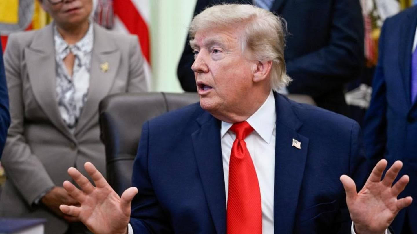 Trump announces US-Iran deal set to be signed on Sunday