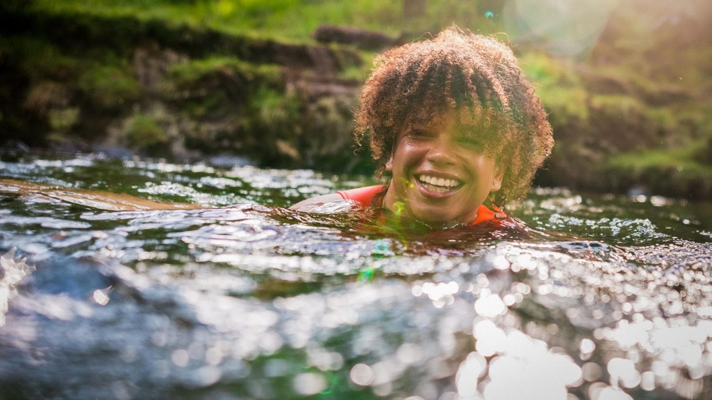 Experts Share Tips for Safe and Enjoyable Outdoor Swimming
