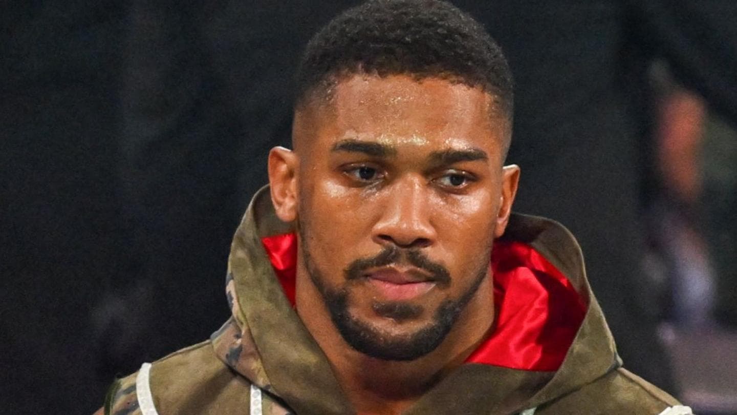 Joshua flies back to UK after Nigeria car crash