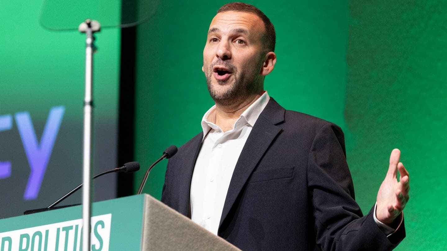Green Party acknowledges leader may have unpaid council tax while living on houseboat