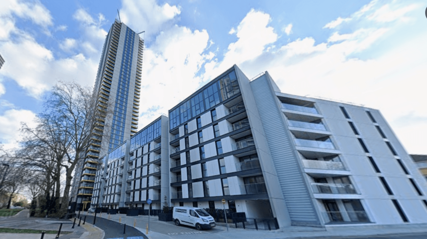 Three people, including a child, die after fall from tower block in Elephant and Castle