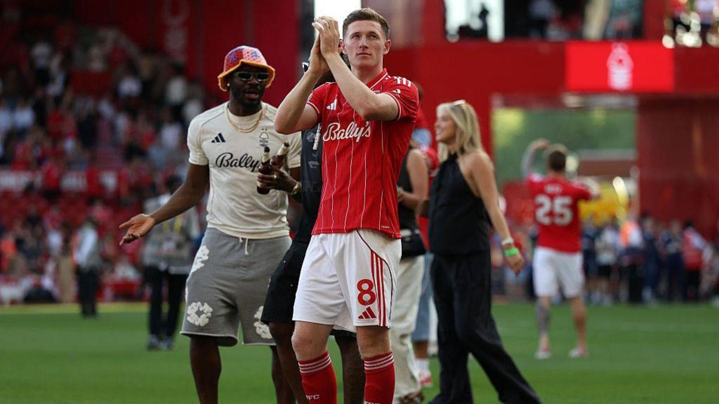 Manchester City Leads Manchester United in Pursuit of Elliot Anderson