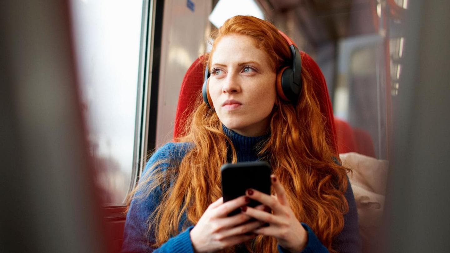 Ofcom Calls for Enhanced Mobile Signal on Trains from Companies and Authorities