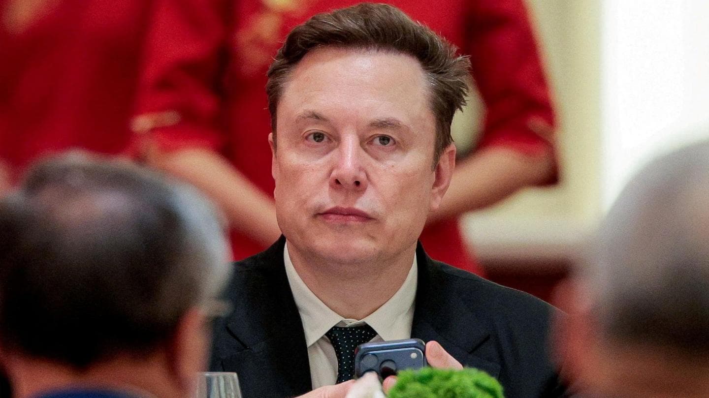 SpaceX Values Itself at $1.75 Trillion Ahead of Stock Market Launch