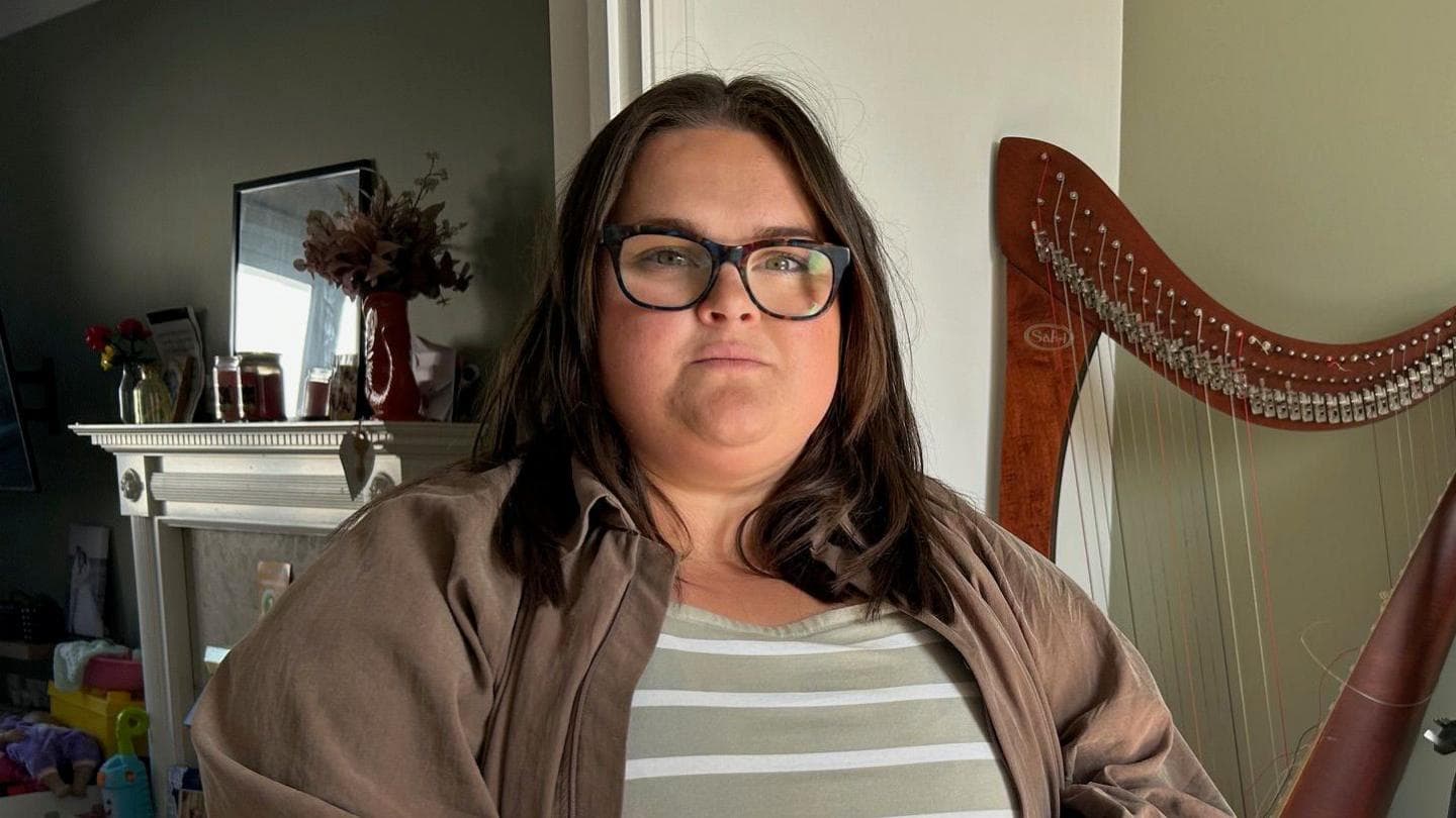 'Horrendous' stress for couple forced to pay monthly mortgage twice after law firm collapse