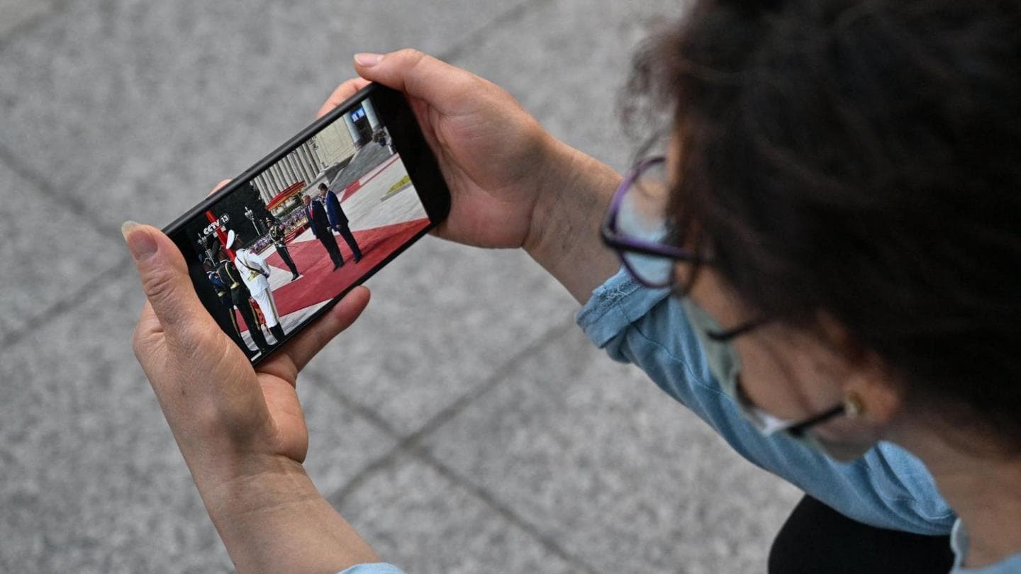Trust in News Media Reaches Record Low, According to New Research