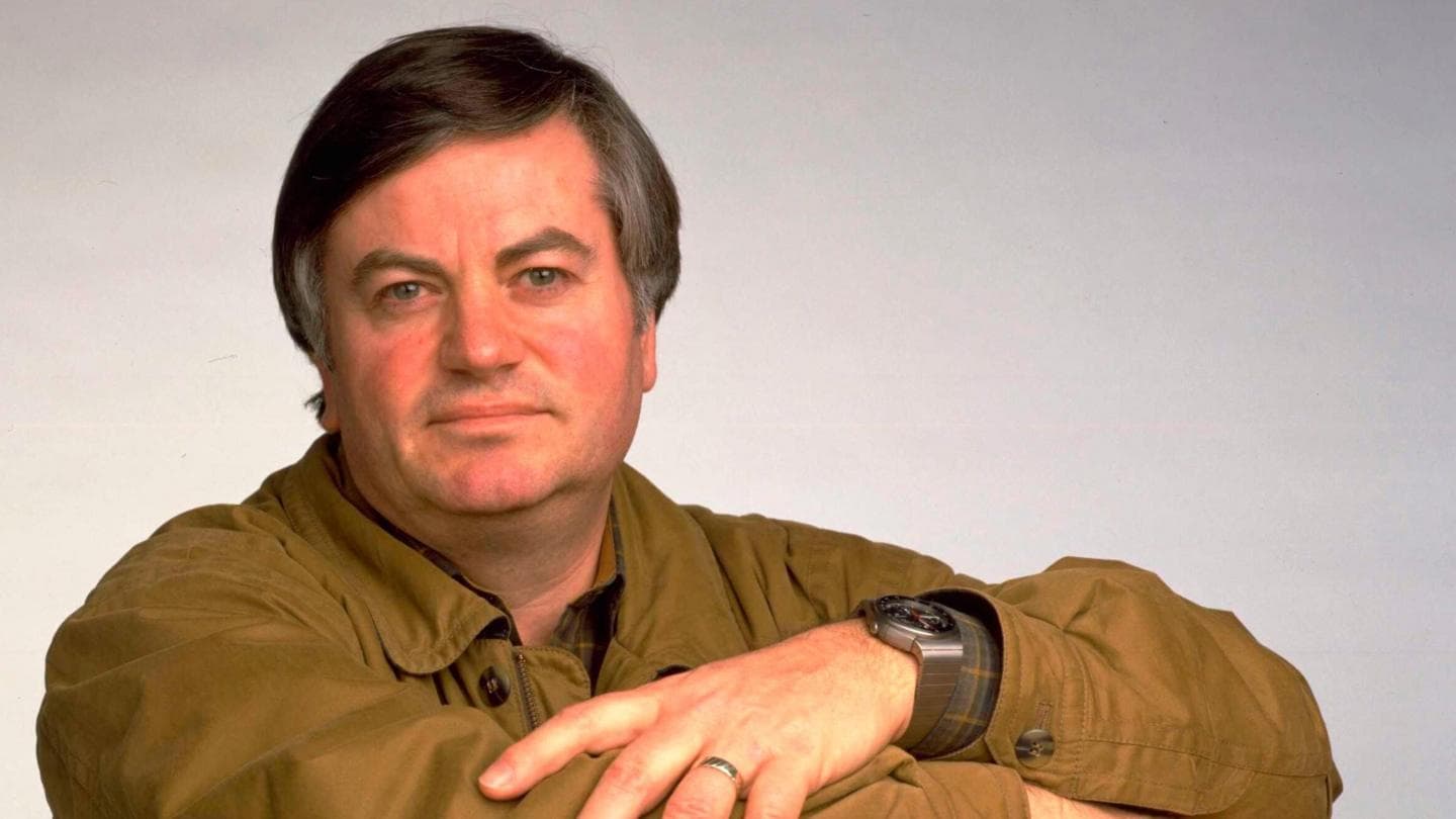 Roger Cook, Renowned Investigative Journalist, Passes Away at 83
