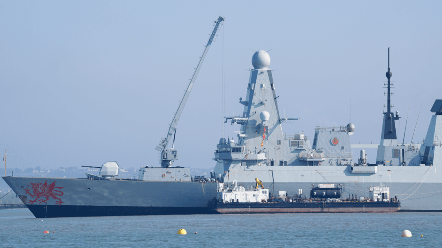 UK to Deploy Jets, Drones, and Warship for Strait of Hormuz Defense Mission