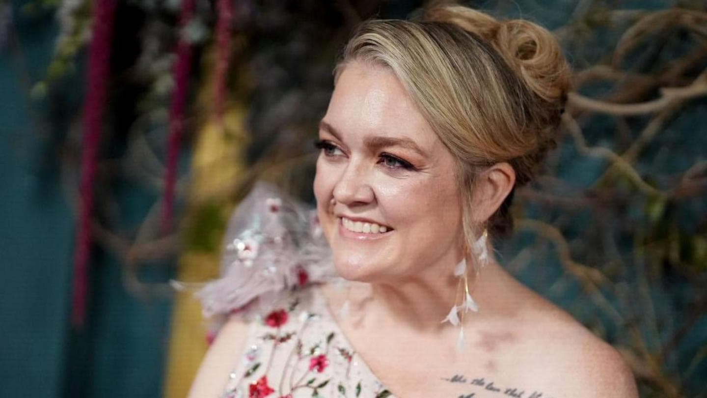 It Ends With Us author Colleen Hoover reveals 'successful' cancer surgery