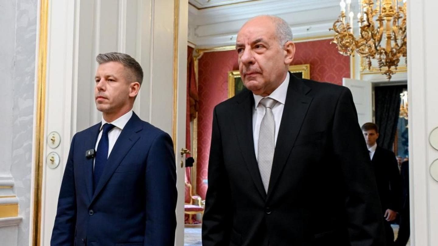Hungarian Prime Minister Pressures President to Resign Amid Constitutional Dispute