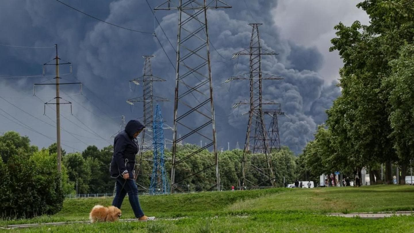 Attack on Moscow Oil Refinery Highlights Proximity of Ukraine Conflict