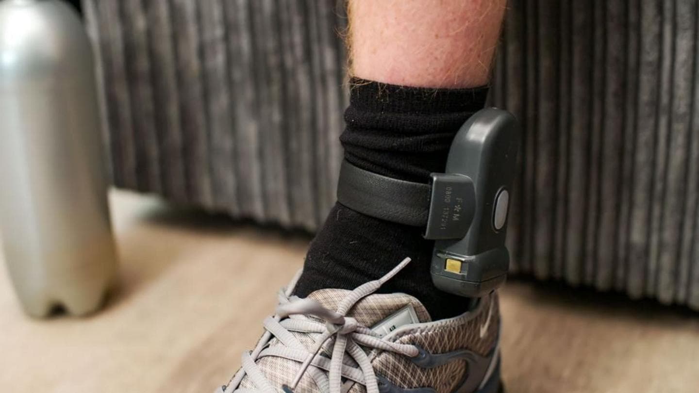 One in three probation appointments missed due to staff workloads, figures show